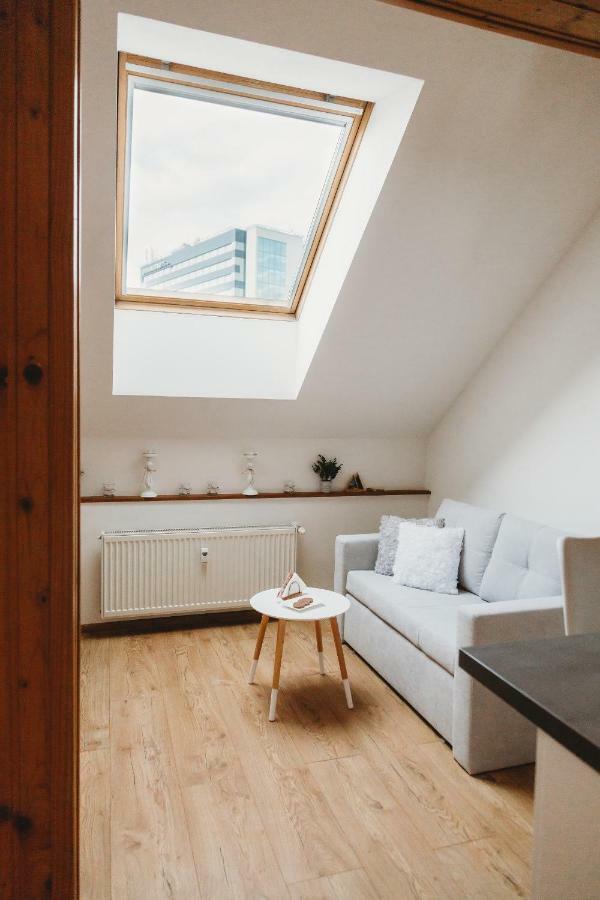 Center City Charming Loft Apartment Košice Esterno foto